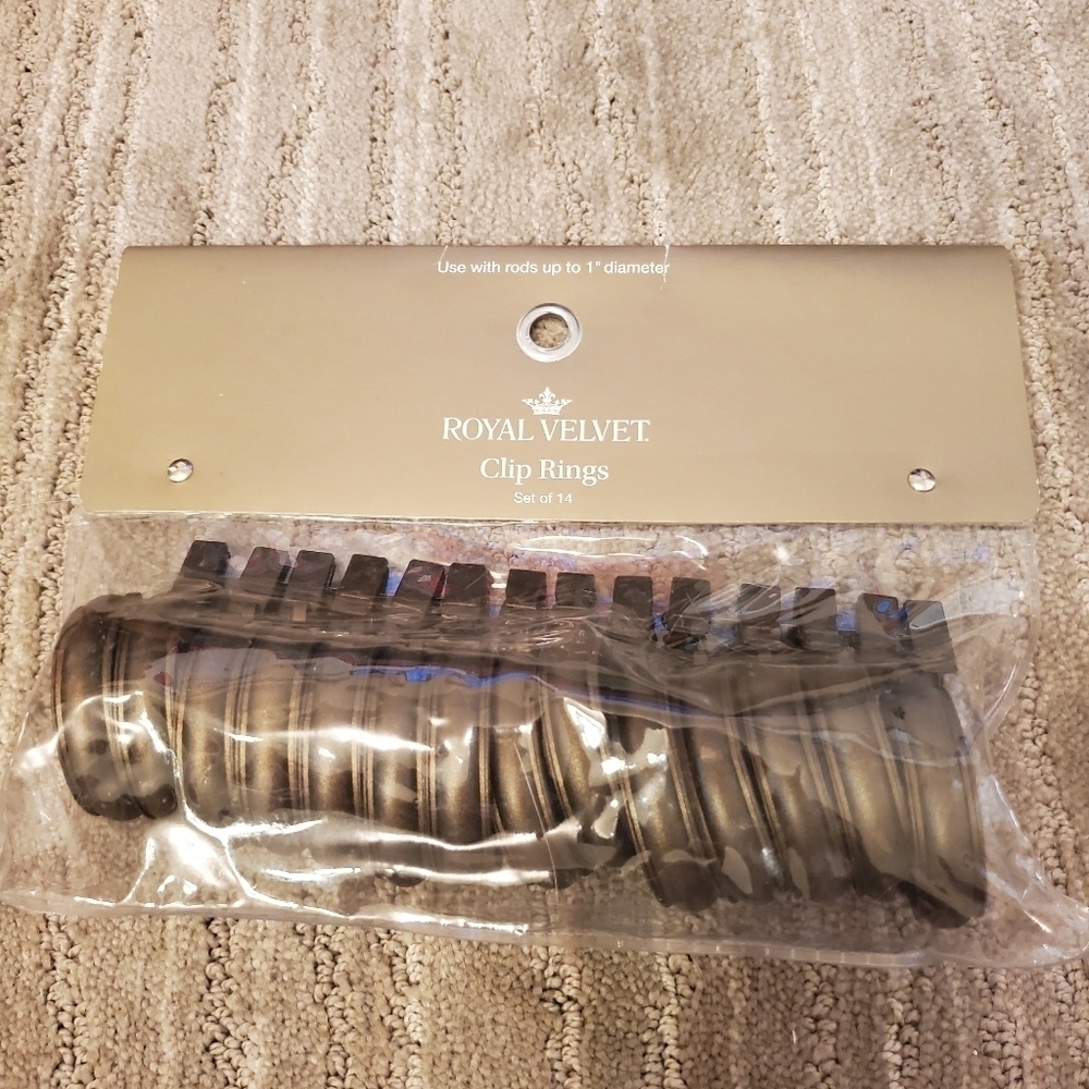 ๐ NIB ROYAL VELVET CLIP RINGS - Picture 5 of 7